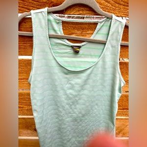 Eddie Bauer Travex Line Quick Dry Mint colored Tank